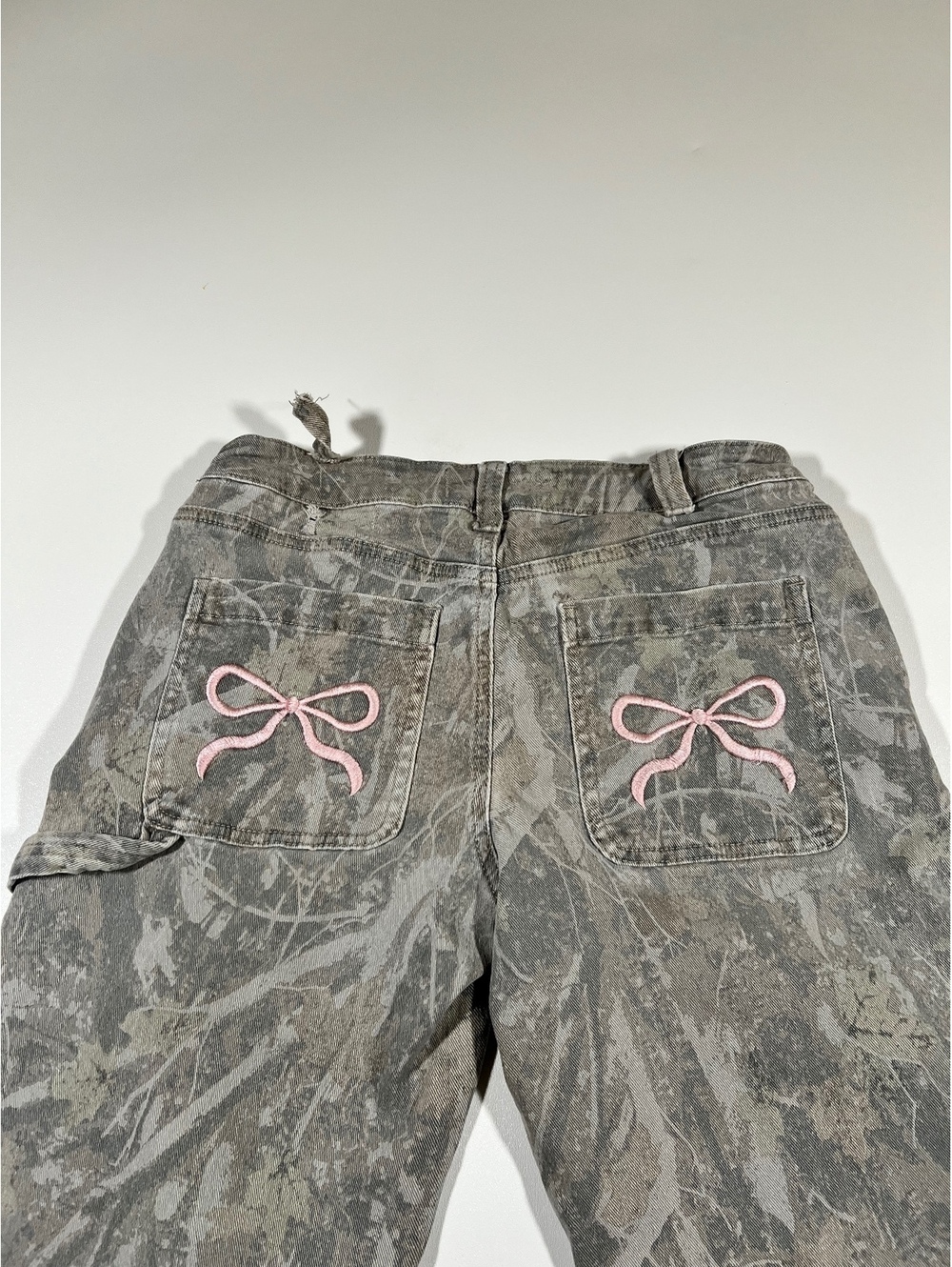Disclosure gray patterned pants - Picture 2 of 6